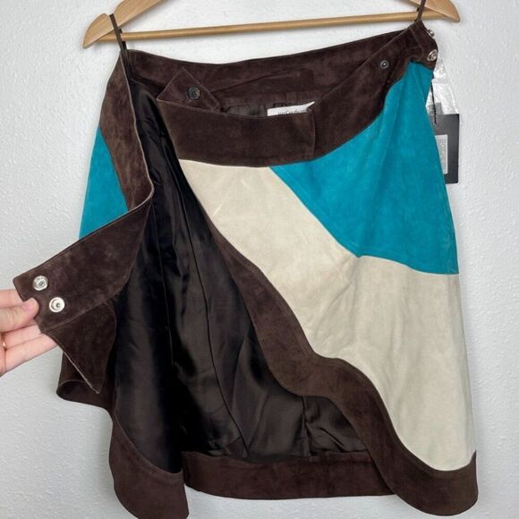 NWT Size: 40 (US size L/8)Yves Saint Laurent Colorblock Suede Wrap Skirt - Picture 10 of 15